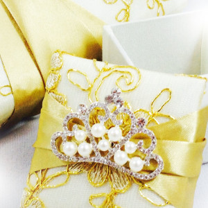 Wedding favor, from boxes to gifts