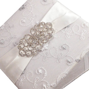 Luxury boxes and folios for your invitations
